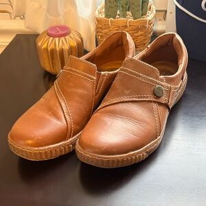Clarks Tan Leather Casual Loafers
